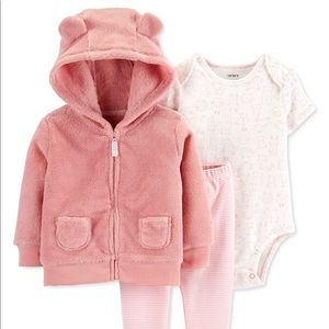 NEW Carters Girls 3 piece 24 months Outfit